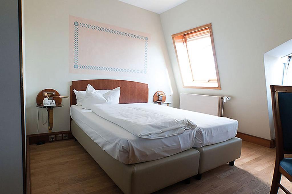 Hotel Am Blauen Wunder - Privathotel 3*