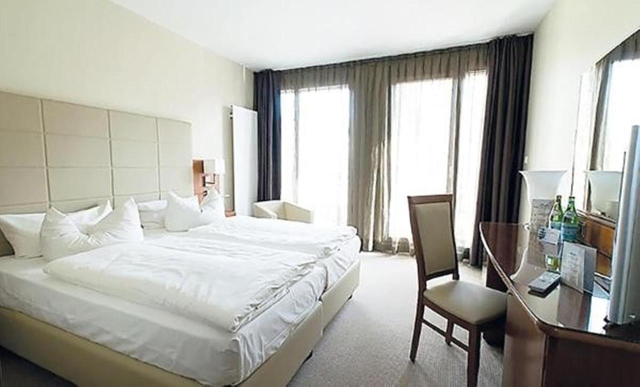 Hotel Am Blauen Wunder - Privathotel